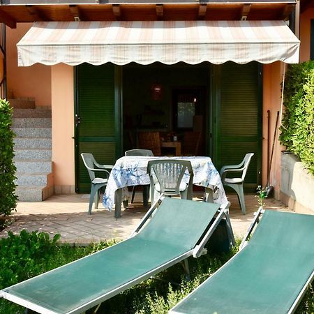 Holiday Apartment Albachiara Tavernola Bergamasca Exterior foto