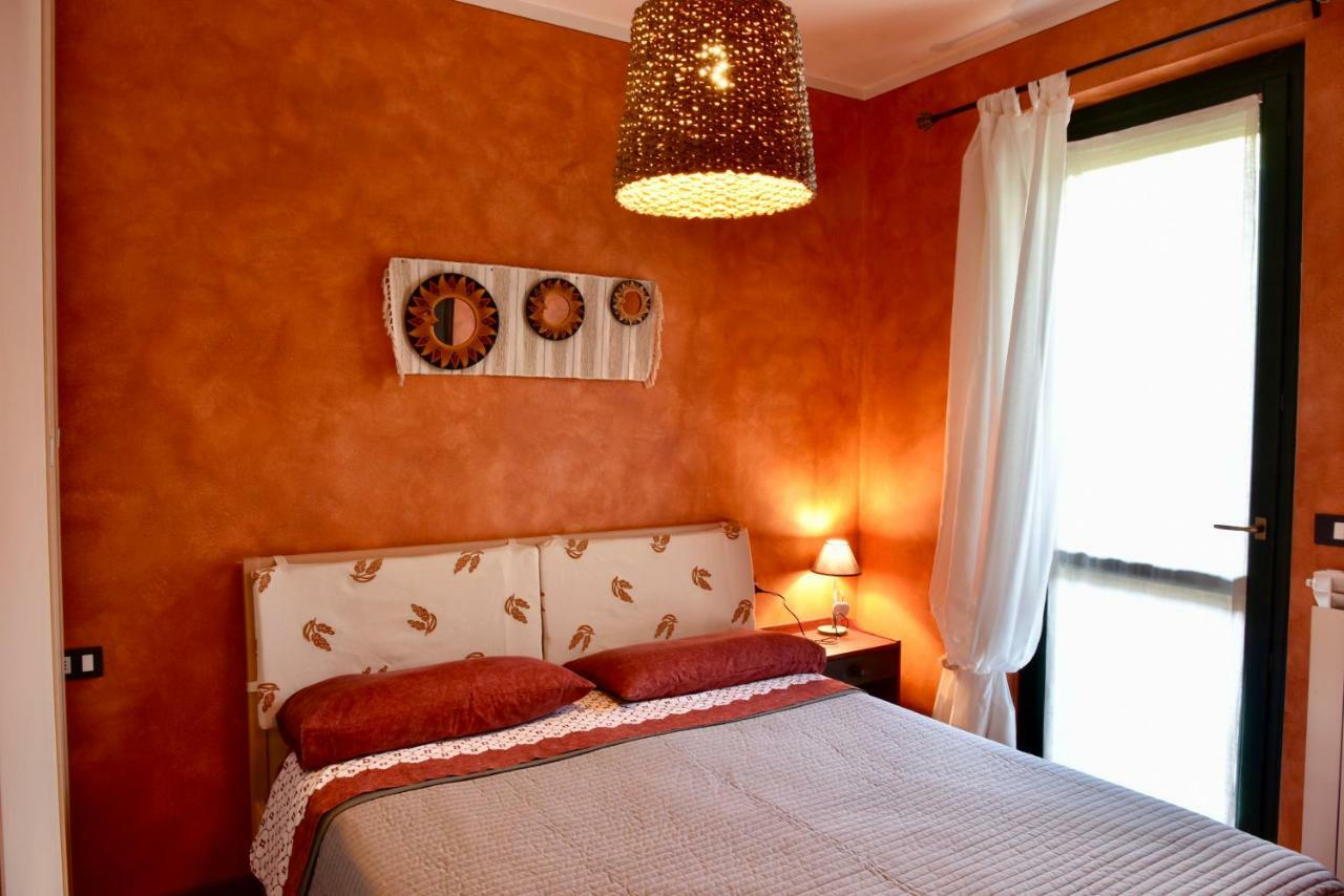 Holiday Apartment Albachiara Tavernola Bergamasca Exterior foto